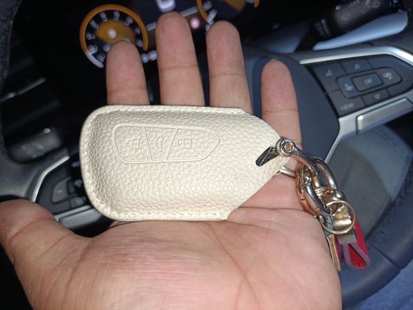 Volkswagen Lamando 2022, 19600 км, за 13751 USD - фото 17