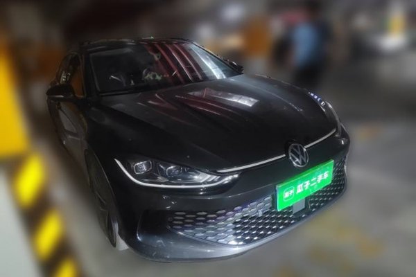 Volkswagen Lamando 2022, 13200 км, за 20964 USD