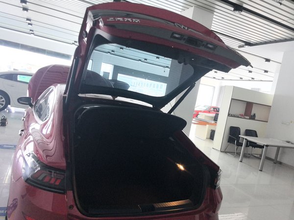 Volkswagen Lamando 2022, 18400 км, за 18546 USD - фото 22