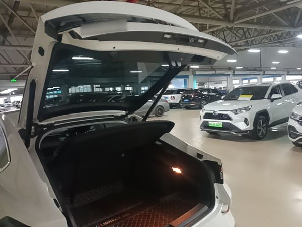 Volkswagen Lamando 2022, 64900 км, за 14229 USD - фото 22