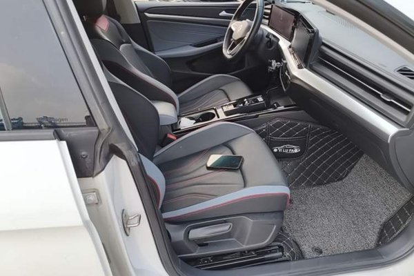Volkswagen Lamando 2023, 34000 км, за 14978 USD - фото 19