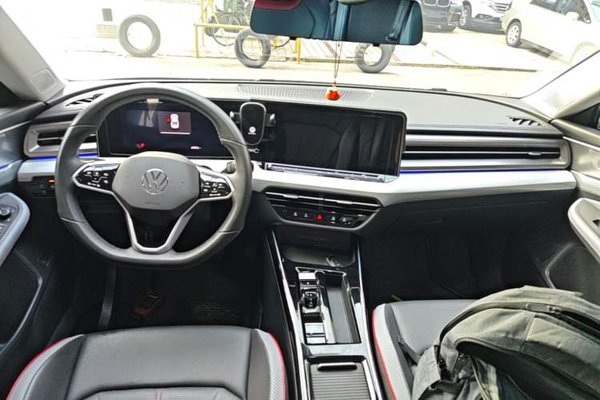 Volkswagen Lamando 2023, 67000 км, за 14981 USD - фото 12