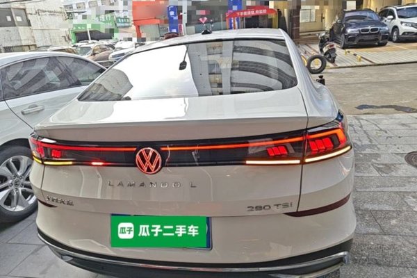 Volkswagen Lamando 2023, 67000 км, за 14981 USD