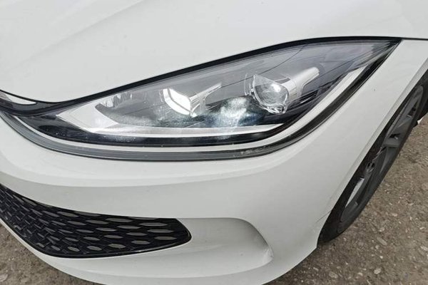 Volkswagen Lamando 2024, 26600 км, за 16351 USD - фото 9