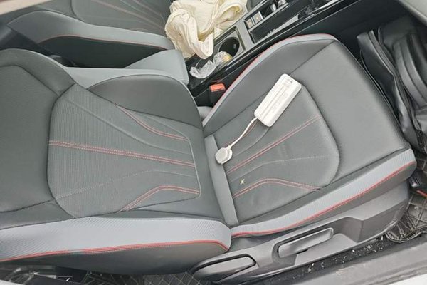 Volkswagen Lamando 2024, 26600 км, за 16351 USD - фото 23