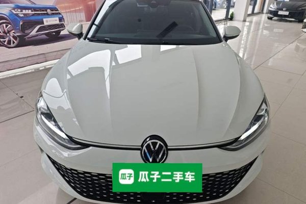 Volkswagen Lamando 2024, 8000 км, за 16065 USD