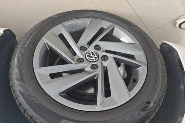 Volkswagen Lamando 2024, 8000 км, за 16065 USD - фото 8