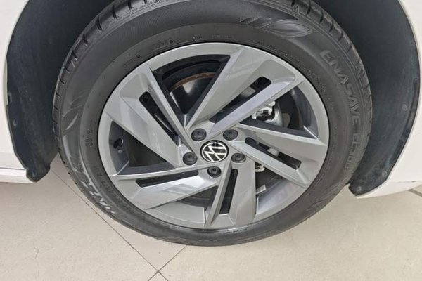 Volkswagen Lamando 2024, 8000 км, за 16065 USD - фото 10