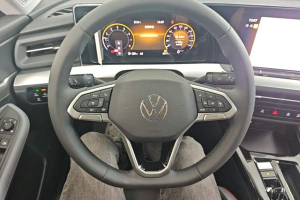 Volkswagen Lamando 2024, 8000 км, за 16065 USD - фото 14