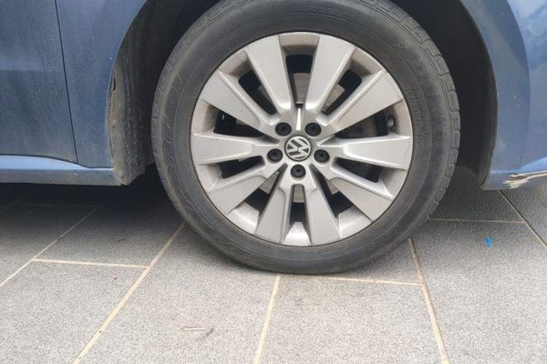 Volkswagen Lavida 2013, 189300 км, за 5229 USD - фото 8