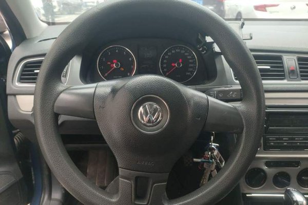Volkswagen Lavida 2013, 189300 км, за 5229 USD - фото 9