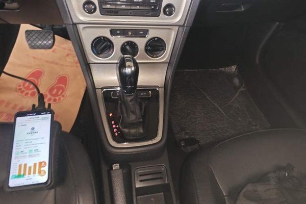Volkswagen Lavida 2013, 160900 км, за 6642 USD - фото 17