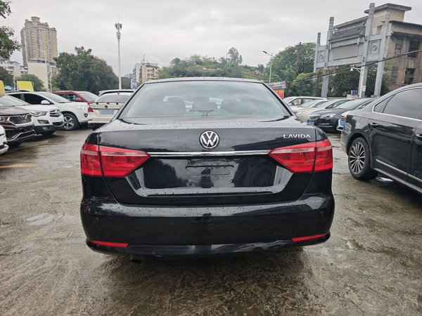 Volkswagen Lavida 2013, 117800 км, за 5072 USD - фото 25