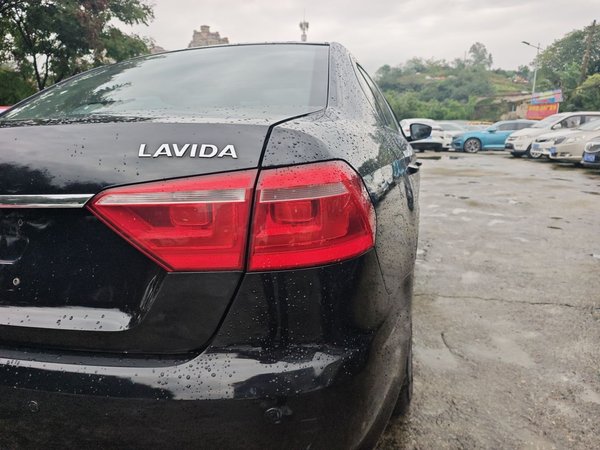 Volkswagen Lavida 2013, 117800 км, за 5072 USD - фото 23