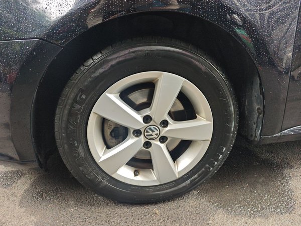 Volkswagen Lavida 2013, 117800 км, за 5072 USD - фото 18