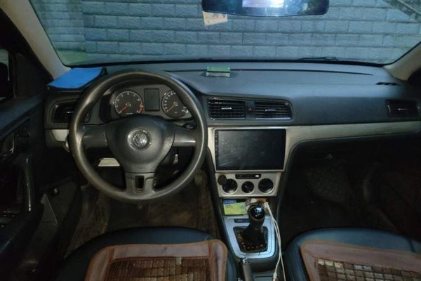 Volkswagen Lavida 2013, 159100 км, за 3367 USD - фото 9
