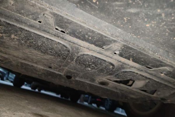 Volkswagen Lavida 2013, 159100 км, за 3367 USD - фото 24