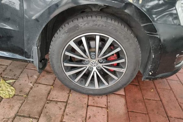 Volkswagen Lavida 2013, 48000 км, за 6201 USD - фото 8