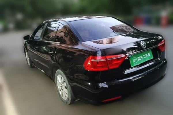 Volkswagen Lavida 2013, 78000 км, за 3852 USD