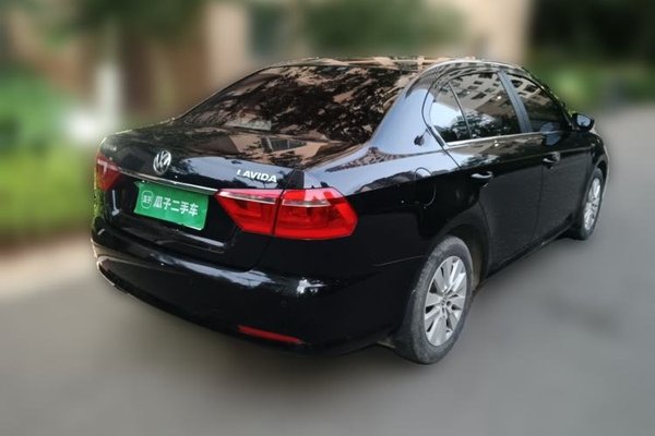Volkswagen Lavida 2013, 78000 км, за 3852 USD - фото 6
