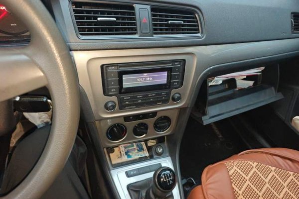 Volkswagen Lavida 2013, 93600 км, за 4600 USD - фото 10
