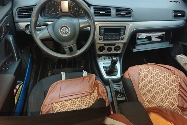 Volkswagen Lavida 2013, 93600 км, за 4600 USD - фото 6