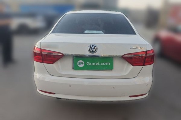 Volkswagen Lavida 2013, 116300 км, за 3869 USD - фото 17