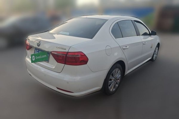 Volkswagen Lavida 2013, 116300 км, за 3869 USD - фото 18