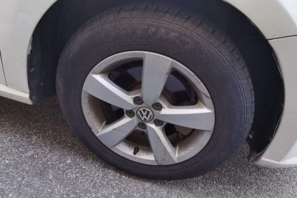 Volkswagen Lavida 2013, 123000 км, за 4567 USD - фото 8