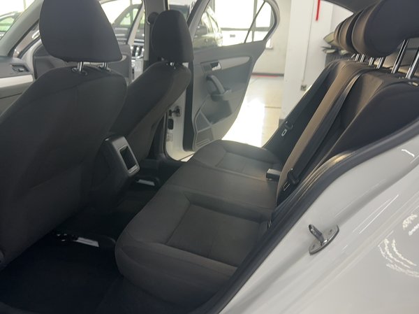 Volkswagen Lavida 2013, 160500 км, за 6409 USD - фото 23