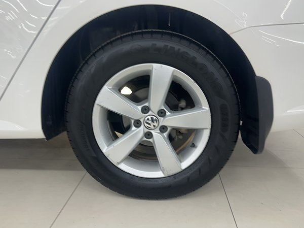 Volkswagen Lavida 2013, 160500 км, за 6409 USD - фото 11