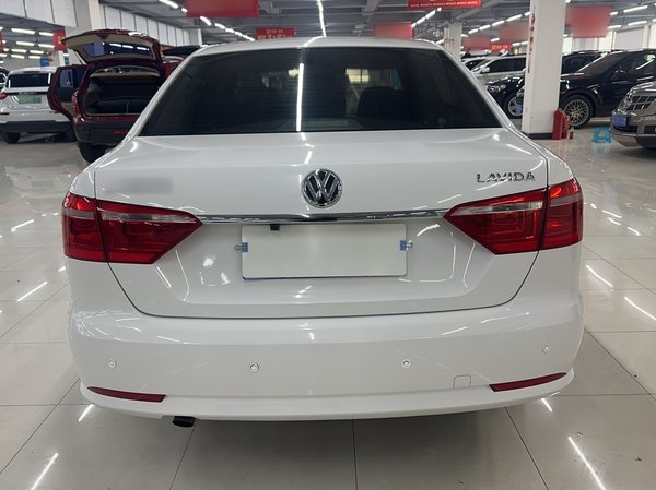Volkswagen Lavida 2013, 160500 км, за 6409 USD - фото 9