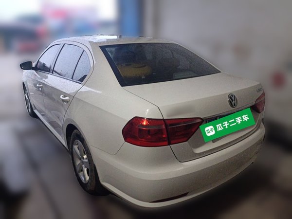 Volkswagen Lavida 2013, 33300 км, за 4022 USD