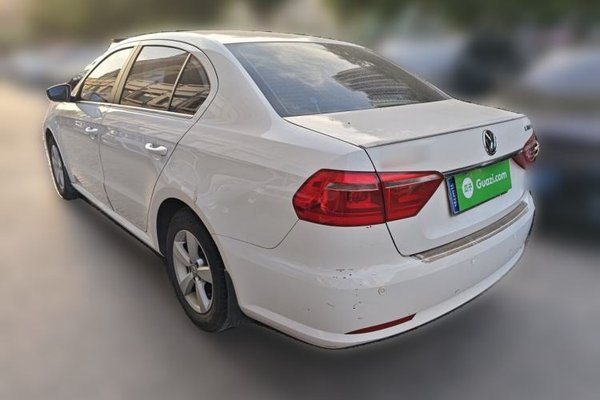 Volkswagen Lavida 2013, 96700 км, за 6404 USD