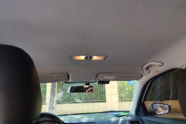 Volkswagen Lavida 2014, 123600 км, за 5933 USD - фото 15