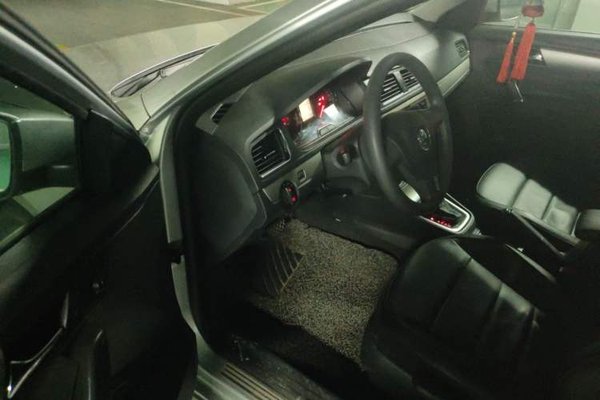 Volkswagen Lavida 2014, 97500 км, за 3943 USD - фото 20