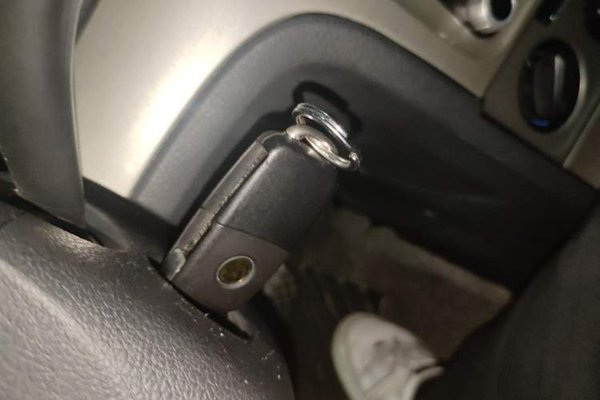 Volkswagen Lavida 2014, 97500 км, за 3943 USD - фото 12