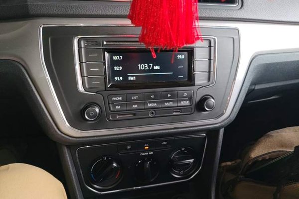 Volkswagen Lavida 2015, 131400 км, за 6329 USD - фото 16