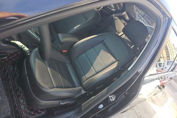 Volkswagen Lavida 2015, 108800 км, за 6464 USD - фото 23