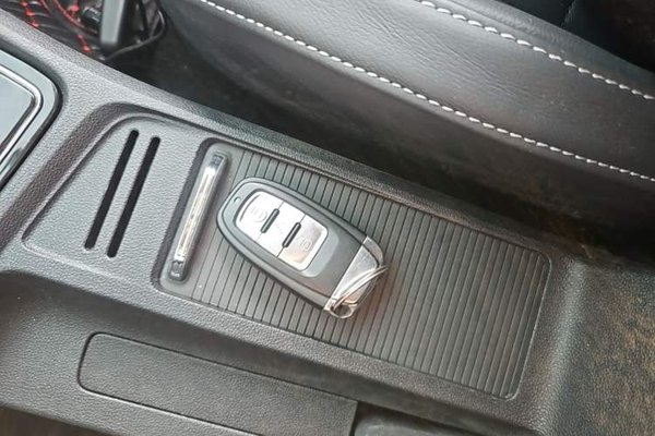 Volkswagen Lavida 2015, 108800 км, за 6464 USD - фото 17
