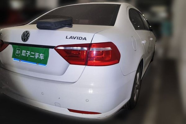 Volkswagen Lavida 2015, 72300 км, за 6770 USD - фото 10