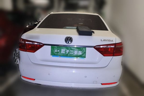 Volkswagen Lavida 2015, 72300 км, за 6770 USD - фото 9
