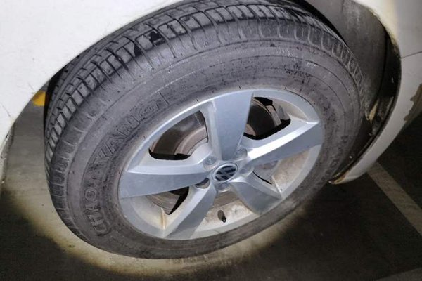 Volkswagen Lavida 2015, 72300 км, за 6770 USD - фото 12