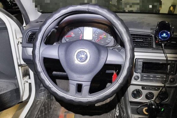 Volkswagen Lavida 2015, 72300 км, за 6770 USD - фото 14
