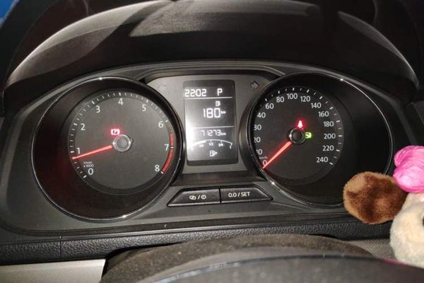 Volkswagen Lavida 2017, 71200 км, за 6378 USD - фото 11