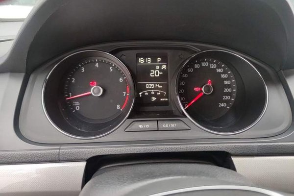 Volkswagen Lavida 2017, 83900 км, за 8013 USD - фото 15