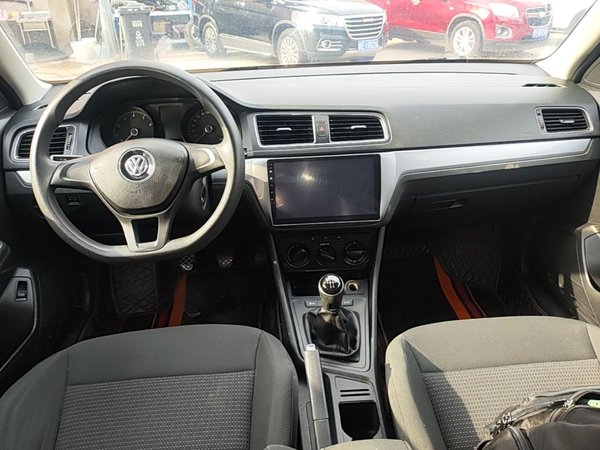 Volkswagen Lavida 2017, 87300 км, за 5869 USD - фото 13