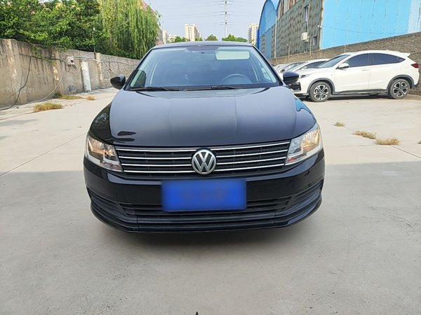 Volkswagen Lavida 2017, 87300 км, за 5869 USD