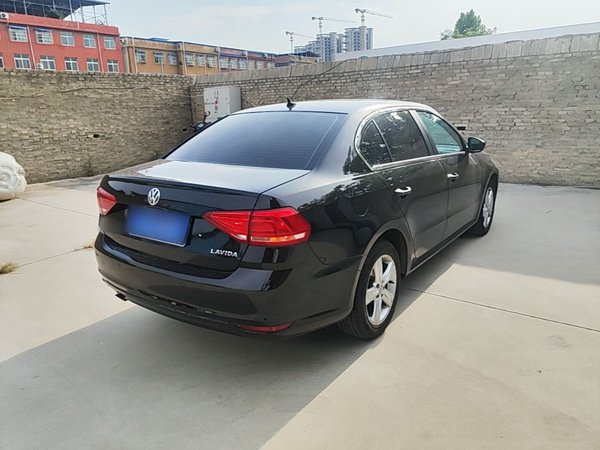 Volkswagen Lavida 2017, 87300 км, за 5869 USD - фото 6
