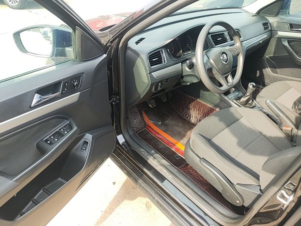 Volkswagen Lavida 2017, 87300 км, за 5869 USD - фото 19